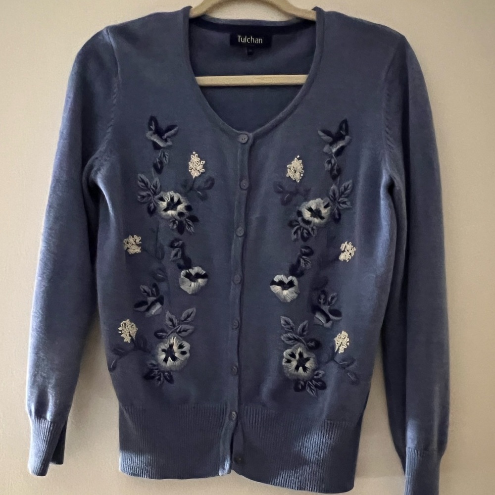 Vintage Tulchan Women's Blue Embroidered Cardigan Sweater Size M